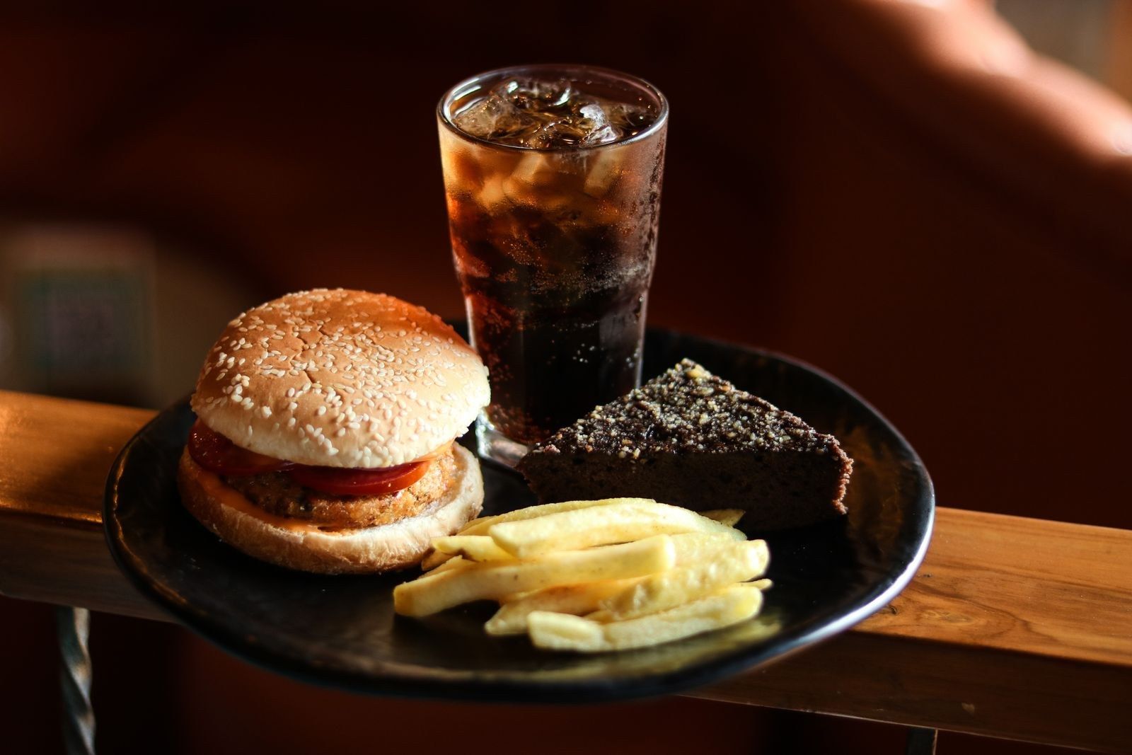 Combo de lanche, batata e refrigerante
